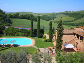 Luxurious Farmhouse in Montalcino with Pool